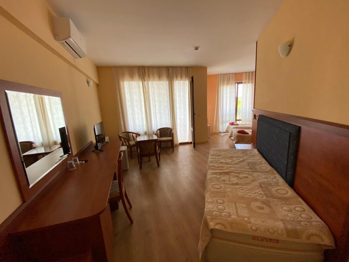 Pancho Family Hotel كرانيفو المظهر الخارجي الصورة