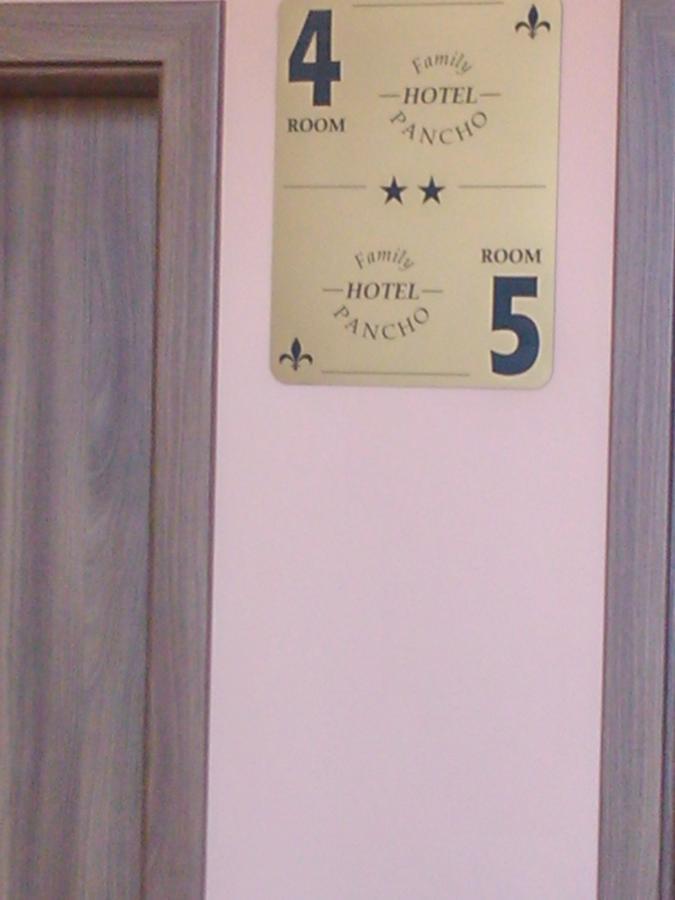 Pancho Family Hotel كرانيفو المظهر الخارجي الصورة